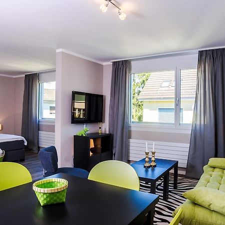 Reloc Serviced Apartments Zurich-Oerlikon Pokoj fotografie
