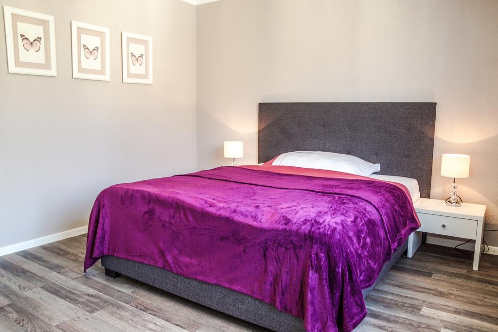 Reloc Serviced Apartments Zurich-Oerlikon Pokoj fotografie