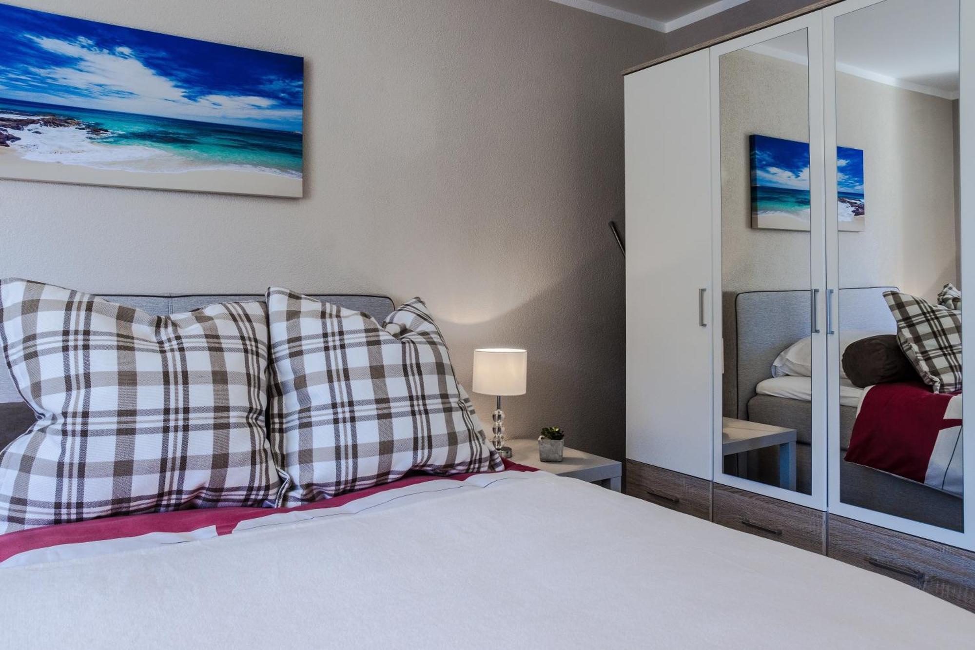 Reloc Serviced Apartments Zurich-Oerlikon Pokoj fotografie
