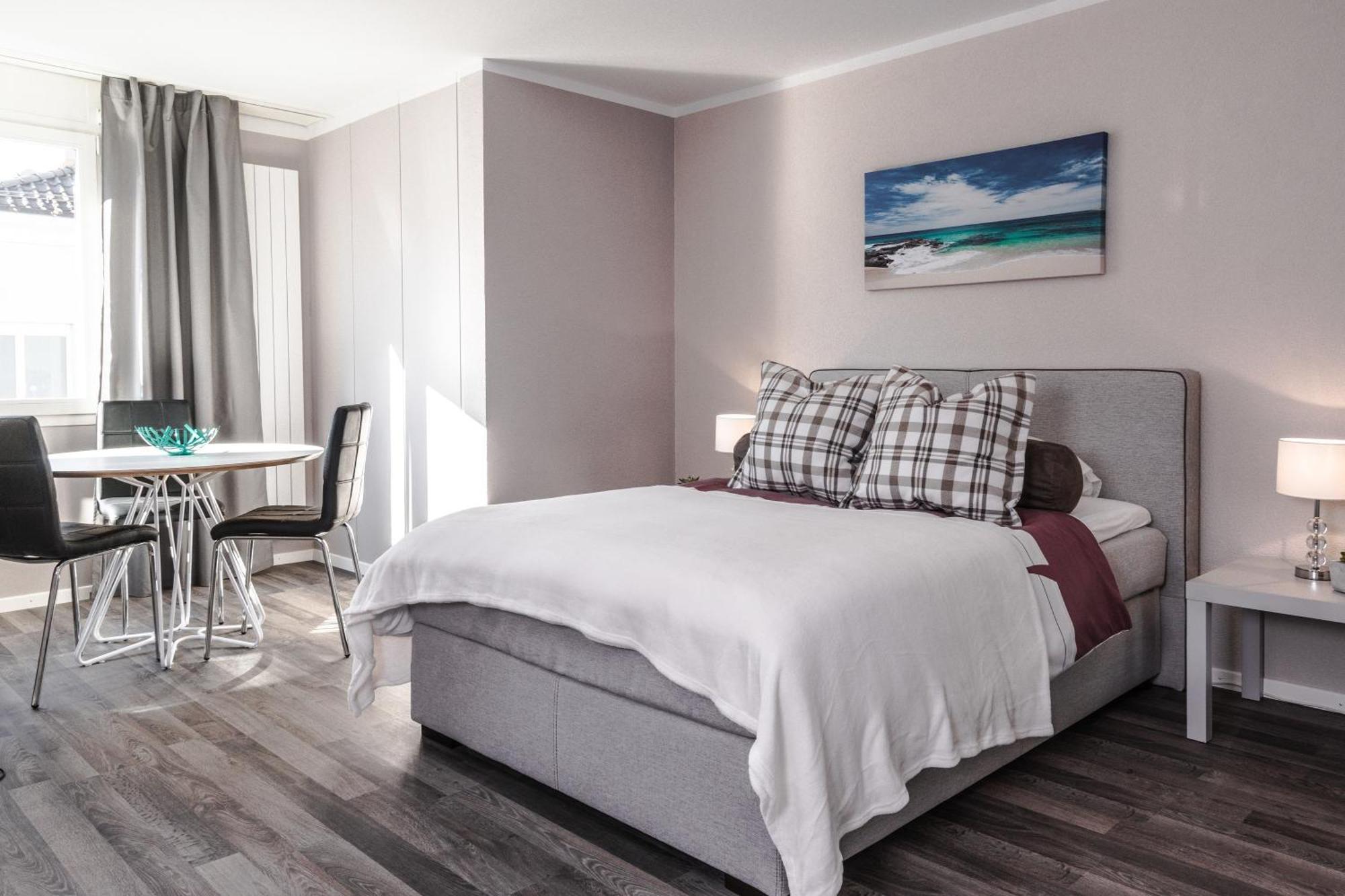 Reloc Serviced Apartments Zurich-Oerlikon Pokoj fotografie