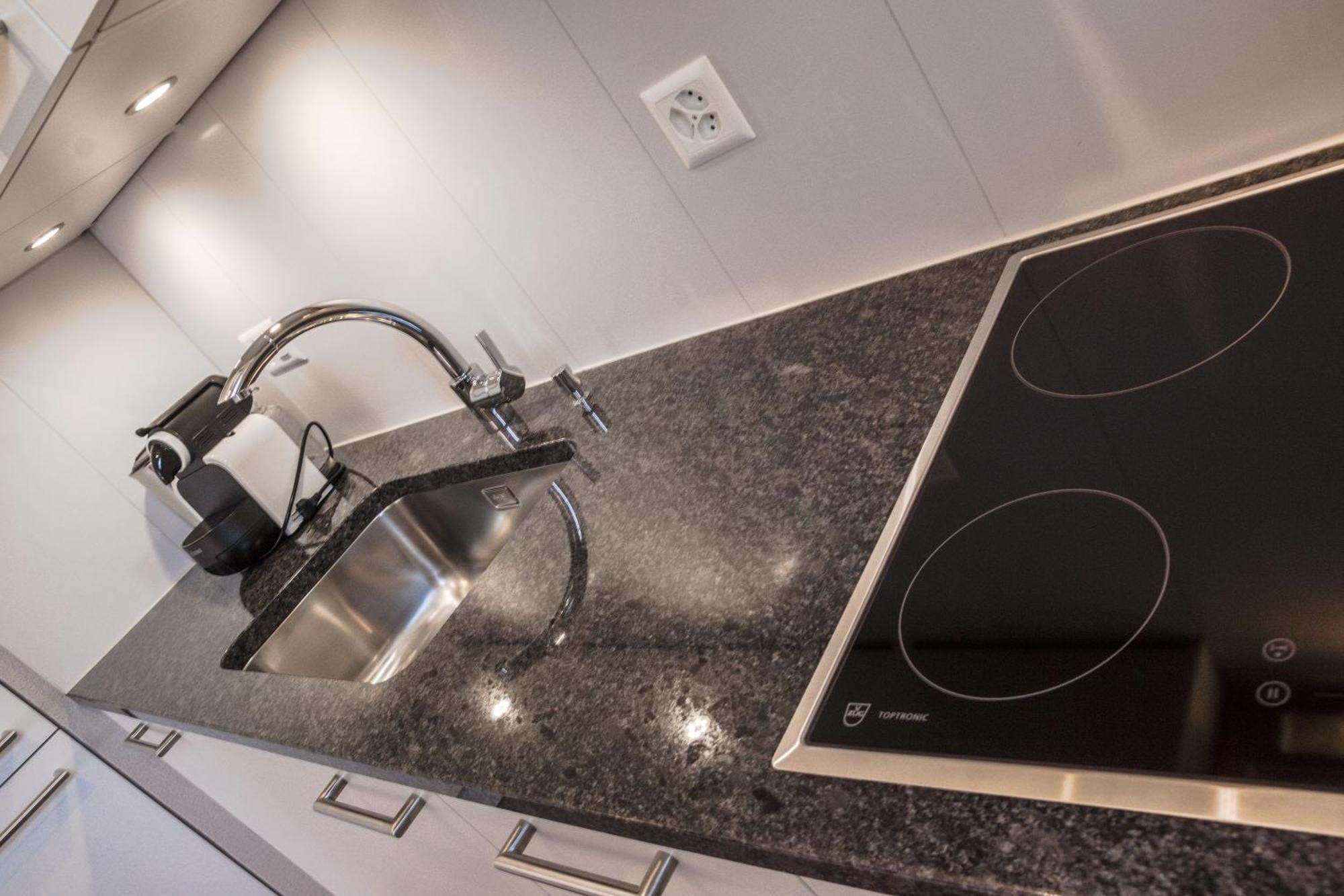 Reloc Serviced Apartments Zurich-Oerlikon Pokoj fotografie