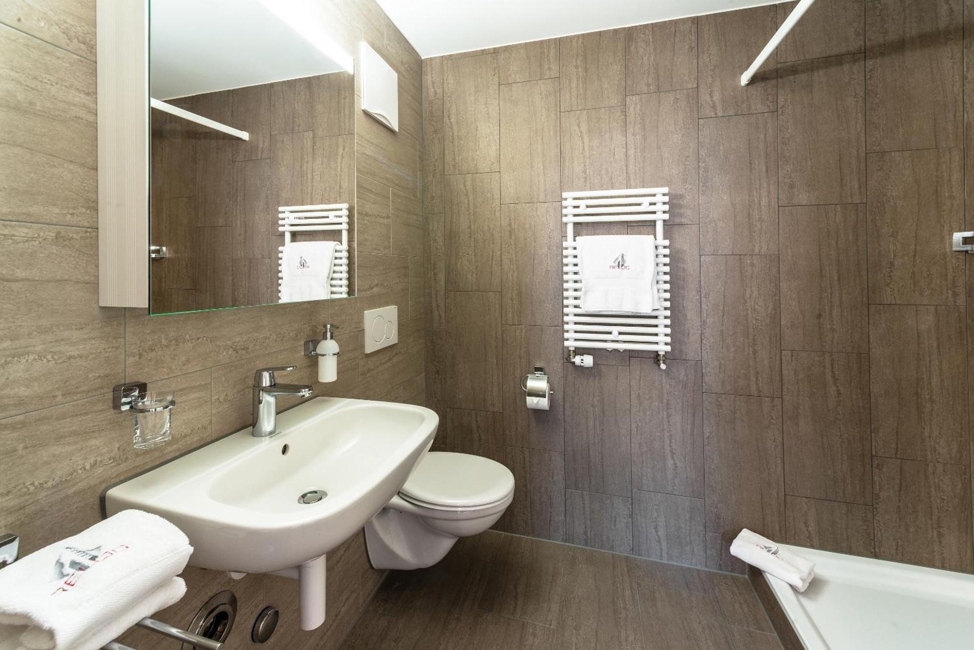 Reloc Serviced Apartments Zurich-Oerlikon Pokoj fotografie